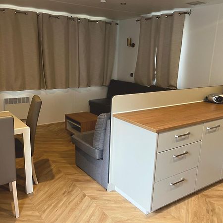 Grand Mobile-Home 45M2 Au Calme Et Au Bord De Mer サン・ブルヴァン・レ・パン エクステリア 写真